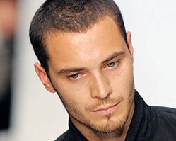 Slider image (4) AEK Hair Institute